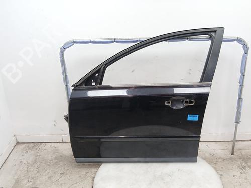 Portier links voor Portier links voor VOLVO V50 (545) 2.0 D (136 hp) 36879924 36879924