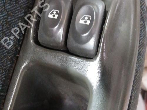 Used Left front window switch Left front window switch RENAULT SCÉNIC I MPV (JA0/1_, FA0_) 1.9 dTi (JA1U) (80 hp) 34343183 34343183
