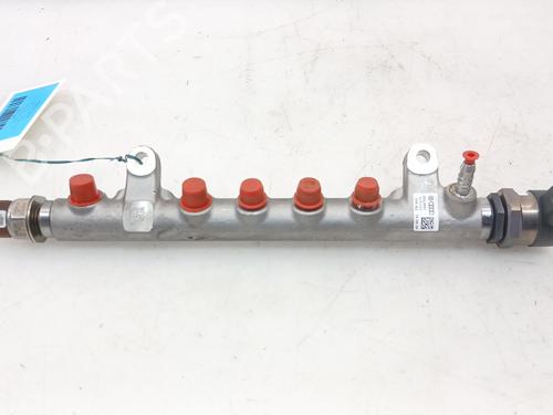 Injection rail VW PASSAT B6 (3C2) 2.0 TDI | BP39592321M98 - Image 2