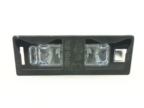 Nummerpladelys AUDI Q5 (FYB, FYG) 2.0 TFSI quattro (252 hp) 31176595