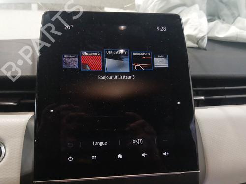 display-monitor-renault-clio-v-b7_-2019-39987873 main image