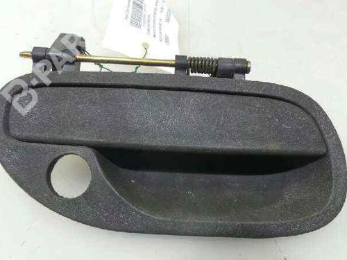 Used Front right exterior door handle Front right exterior door handle VOLVO S40 I (644) 1.8 i (125 hp) 6575790 6575790