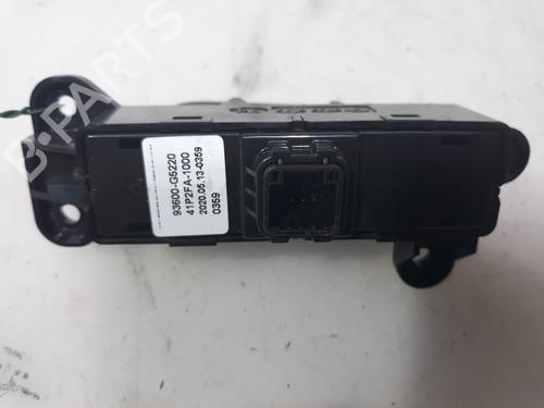Switch KIA NIRO I (DE) 1.6 GDI Plug-in Hybrid | BP7697606I30 