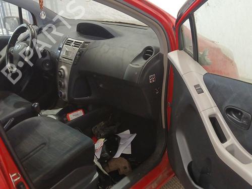 Left front window switch TOYOTA YARIS (_P9_) 1.4 D-4D (NLP90_, NLP90R) | BP38775247I27  - Image 8