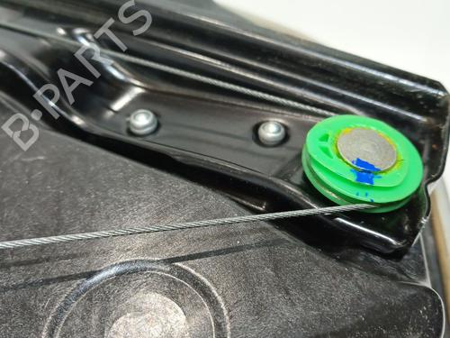 Front left window mechanism MERCEDES-BENZ C-CLASS (W205) C 220 BlueTEC / d (205.002, 205.004) | BP30294550C22