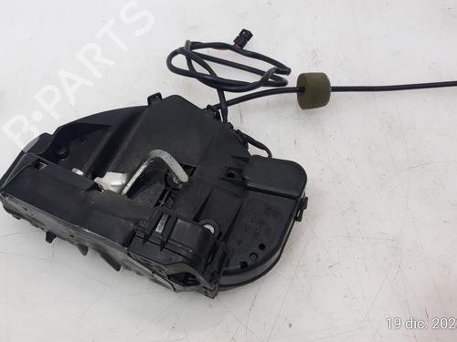 Rear right lock MERCEDES-BENZ CLS (C219) CLS 320 CDI (219.322) | BP16298107C99 