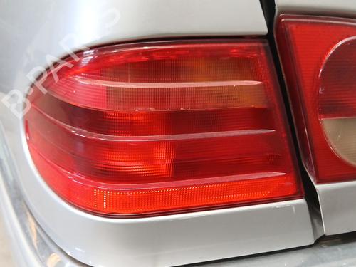Used Left taillight MERCEDES-BENZ E-CLASS (W210) E 290 Turbo-D (210.017) (129 hp) 28419071