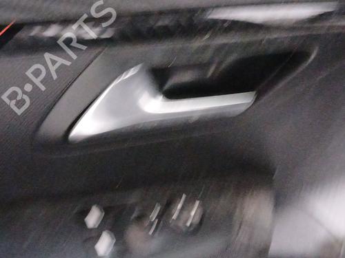 Used Front left interior door handle Front left interior door handle PEUGEOT 208 II (UB_, UP_, UW_, UJ_) 1.5 BlueHDI 100 (102 hp) 33552659 33552659