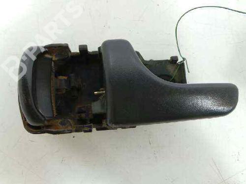 Used Front left interior door handle Front left interior door handle NISSAN TERRANO II (R20) 2.7 TD 4WD (101 hp) 3208972 3208972