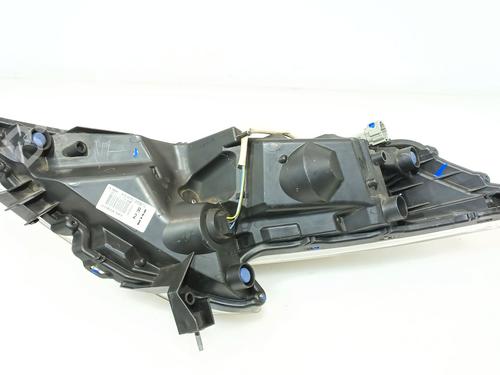 Right headlight NISSAN JUKE (F15) 1.2 DIG-T | BP27697684C29 