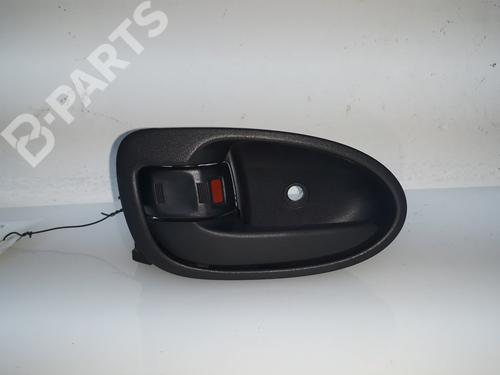 Used Rear left interior door handle Rear left interior door handle TOYOTA YARIS (_P9_) 1.4 D-4D (NLP90_, NLP90R) (90 hp) 8131035 8131035