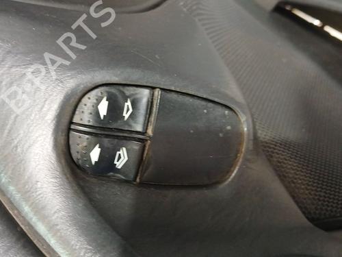 Used Left front window switch FORD FOCUS I Saloon (DFW) [1999-2009]  28421199