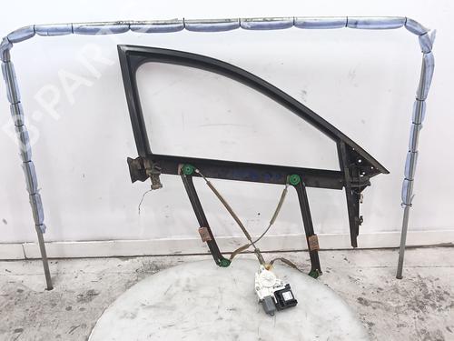 Used Front right window mechanism Front right window mechanism AUDI A3 Sportback (8PA) 2.0 TDI (136 hp) 33705289 33705289