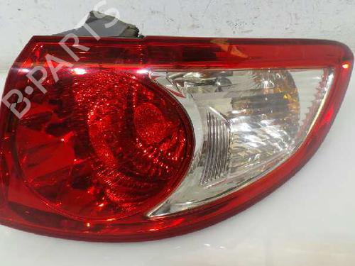 Used Right taillight HYUNDAI SANTA FÉ II (CM) 2.2 CRDi GLS 4x4 (150 hp) 3159924