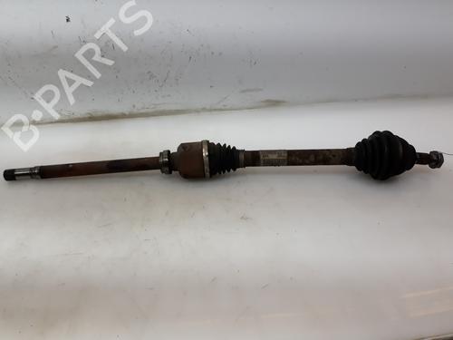 Used Right front driveshaft PEUGEOT 5008 (0U_, 0E_) 1.6 HDi (112 hp) 13553111