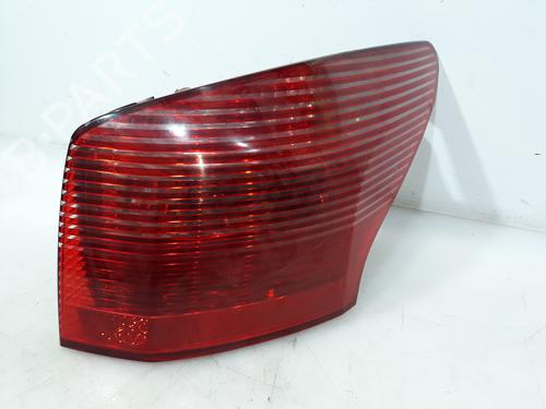 Used Right front indicator PEUGEOT 407 SW (6E_, 6D_) 2.2 HDi 170 (170 hp) 10407692
