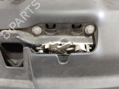 Fechadura do capot Fechadura do capot PEUGEOT 208 I (CA_, CC_) 1.2 VTI 82 (82 hp) 33558379 33558379