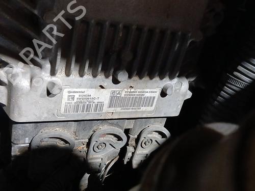 Used Engine control unit (ECU) PEUGEOT 807 (EB_) 2.0 HDI (136 hp) 28489152