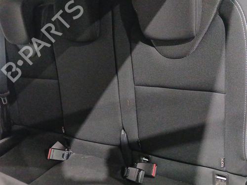 Sæde bagtil (2. række) RENAULT CLIO IV (BH_) 0.9 TCe 90 (BHNF, BHMA, BHMH, BHJK, BHJR) (90 hp) 30872657