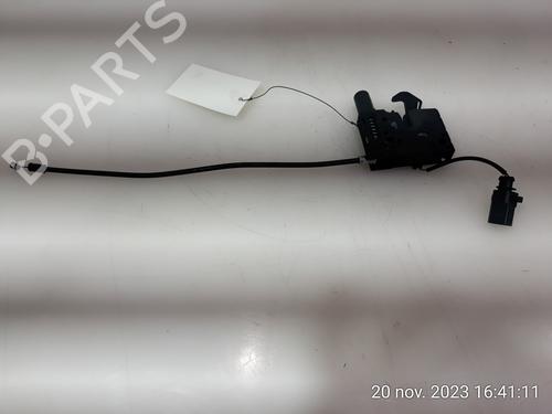 Used Hood lock VW POLO VI (AW1, BZ1, AE1) 1.0 TSI (95 hp) 17684065