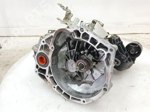 Used Gearbox SUZUKI SWIFT III (MZ, EZ) 1.3 DDiS (RS413D) (75 hp) 29155166