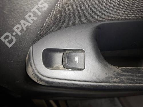 Used Right front window switch Right front window switch AUDI A4 B8 (8K2) 2.0 TDI (136 hp) 7996544 7996544