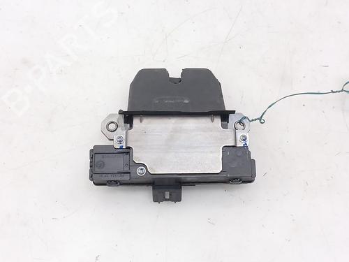 Used Tailgate lock Tailgate lock VOLVO V50 (545) 2.0 D (136 hp) 33243925 33243925