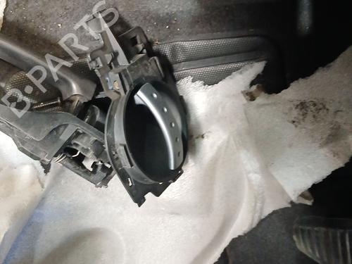 Used Front left interior door handle Front left interior door handle 39592261 39592261