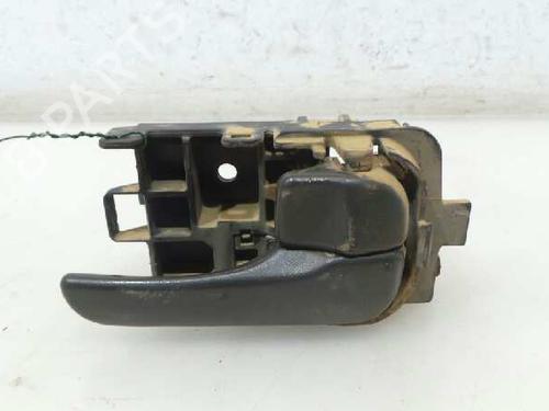 Used Front right interior door handle NISSAN X-TRAIL I (T30) [2001-2013]  3431973