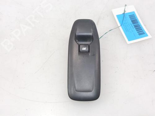 Used Right front window switch Right front window switch 36526784 36526784