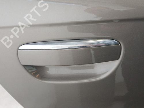 Used Rear right exterior door handle Rear right exterior door handle 37073646 37073646