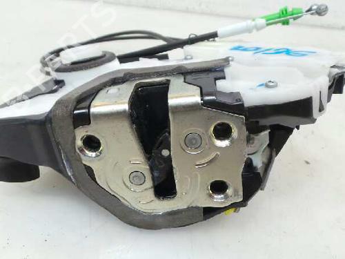 Front left lock TOYOTA YARIS (_P13_) 1.5 Hybrid (NHP130_, NHP130) | BP5776868C98 