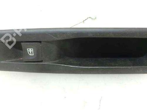 Used Right rear window switch Right rear window switch RENAULT LAGUNA III (BT0/1) 2.0 dCi (BT01, BT08, BT09, BT0E, BT0K, BT12, BT1C, BT1D,... (150 hp) 1470732 1470732