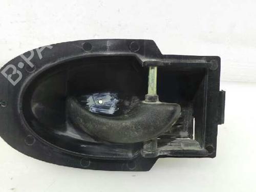 Poignée intérieure avant droite MAHINDRA SCORPIO Pickup 2.2 D 4x4 (120 hp) 22767509