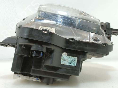 Right headlight HYUNDAI TUCSON (NX4E, NX4A) 1.6 T-GDi | BP32240444C29 