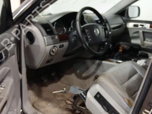 Front bumper VW TOUAREG (7LA, 7L6, 7L7) 2.5 R5 TDI | BP31966477C7 