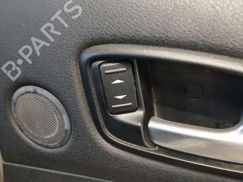 Used Right rear window switch Right rear window switch FORD MONDEO IV (BA7) 1.8 TDCi (125 hp) 33818789 33818789