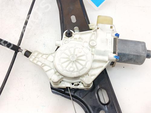 Front left window mechanism BMW 3 (E90) 318 d | BP39435744C22 - Image 4