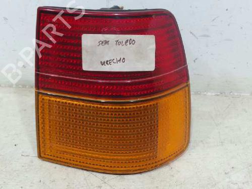Used Right taillight SEAT TOLEDO I (1L2) 1.6 i (75 hp) 231374