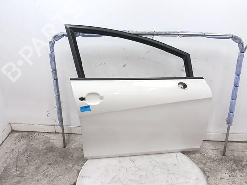 Used Right front door Right front door 36663591 36663591