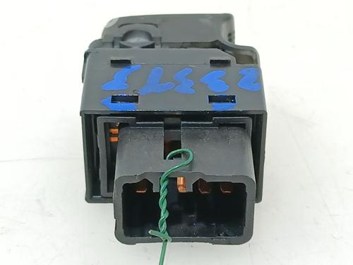 Right rear window switch HYUNDAI SANTA FÉ II (CM) 2.2 CRDi | BP29808019I28 