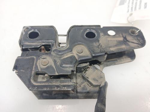 Hood lock VW TOUAREG (7LA, 7L6, 7L7) 5.0 V10 TDI | BP22615537C133 