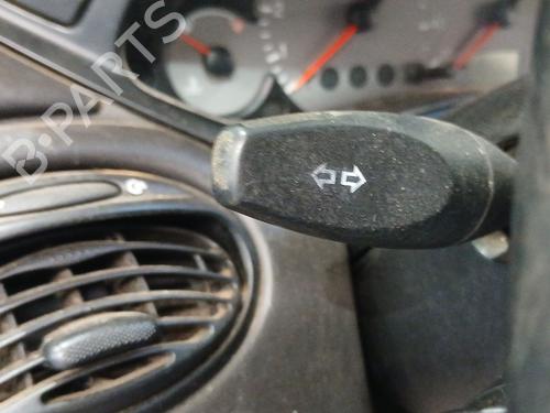 Used Steering column stalk FORD FOCUS I Saloon (DFW) [1999-2009]  28422150