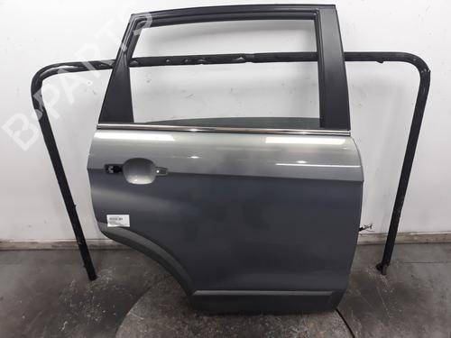 Used Right rear door CHEVROLET CAPTIVA (C100, C140) 2.0 D 4WD (150 hp) 10629180