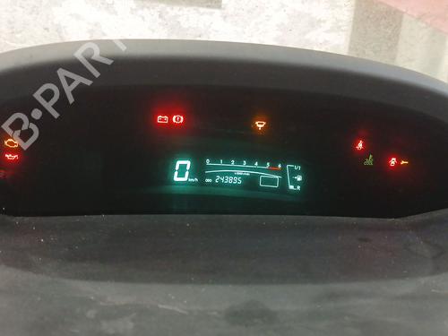 Used Instrument cluster Instrument cluster TOYOTA YARIS (_P9_) 1.4 D-4D (NLP90_, NLP90R) (90 hp) 36075800 36075800