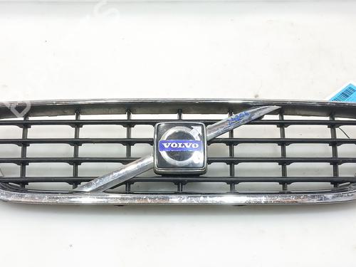 Used Grille Grille VOLVO V50 (545) 2.0 D (136 hp) 33241586 33241586