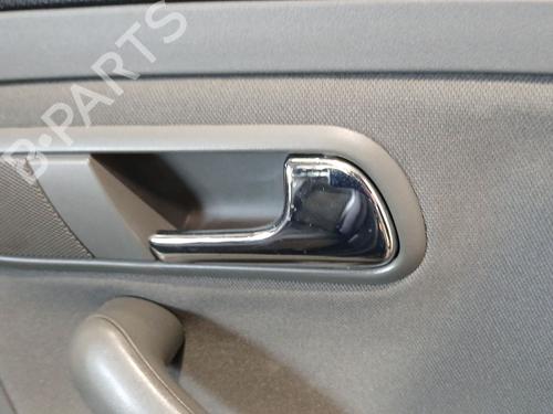 Used Rear right interior door handle Rear right interior door handle 37795565 37795565
