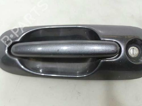 Used Front left exterior door handle CHRYSLER VOYAGER IV (RG, RS) 2.5 CRD (141 hp) 4762954