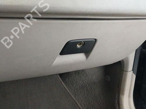 Used Glove box VOLVO S40 II (544) 1.6 D (110 hp) 30902333