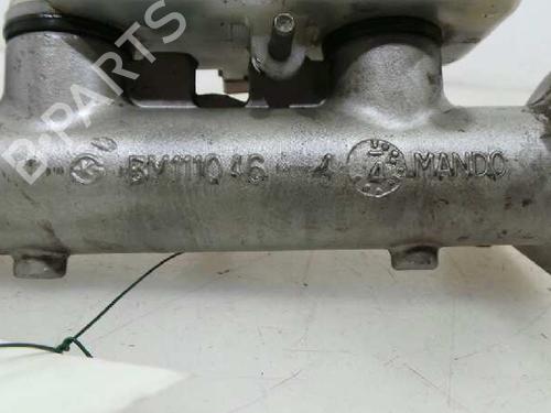 Brake master cylinder HYUNDAI SANTA FÉ I (SM) 2.0 CRDi 4x4 | BP2342549M77